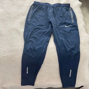 Nike running joggers